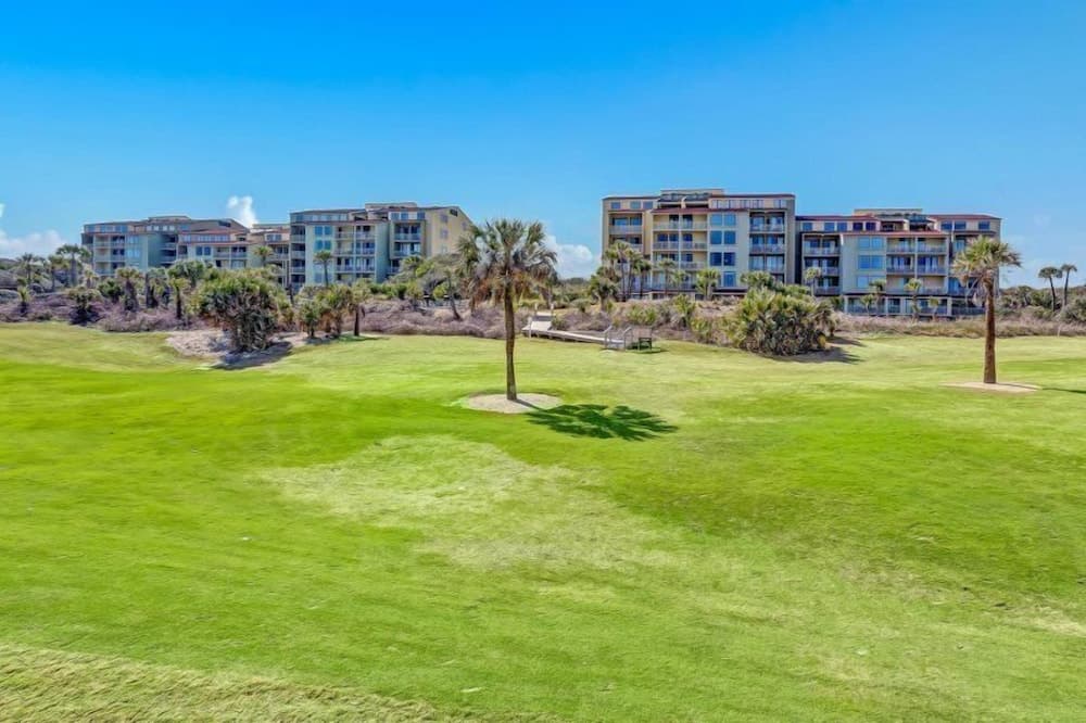 1309-shipwatch featured exterior or lobby in Fernandina Beach, FL — similar hotel