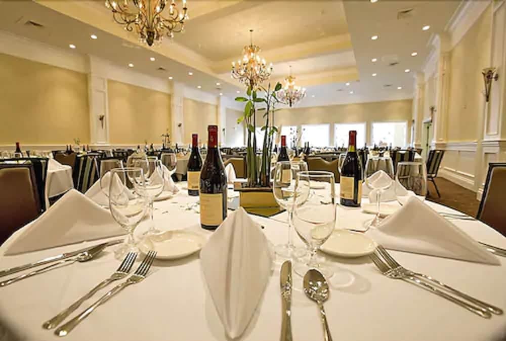 Oceano Hotel and Spa gallery photo in Half Moon Bay, CA — image 32