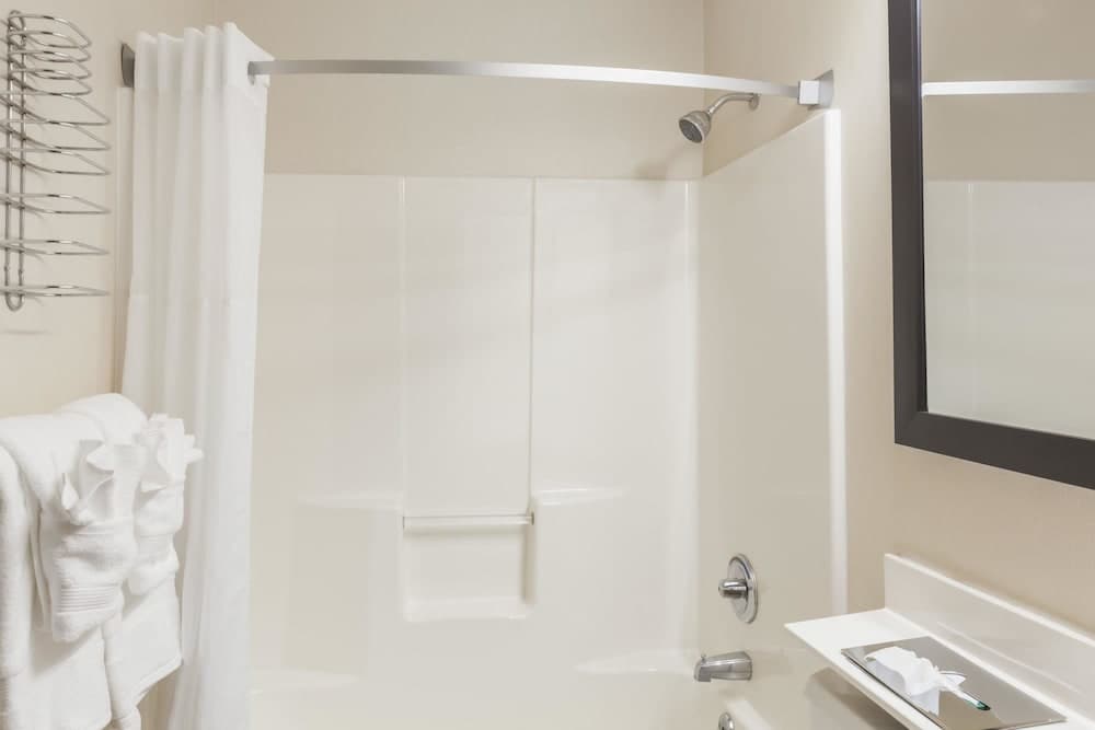 Super 8 by Wyndham Schenectady/Albany Area property views in Schenectady, NY — gallery photo 3