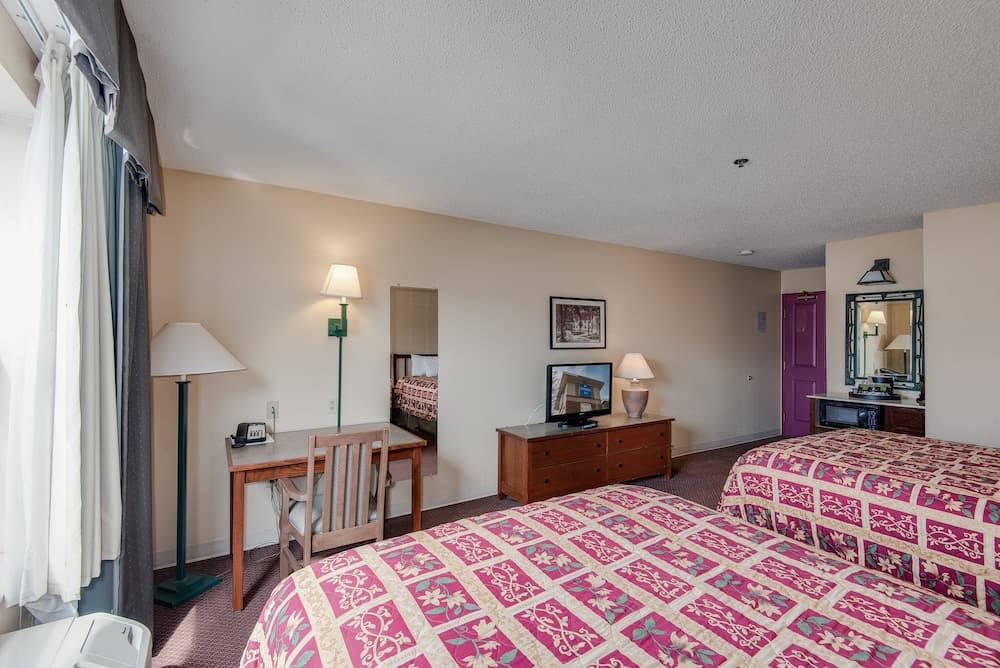 TownSquare Place property views in Chaska, MN — gallery photo 3