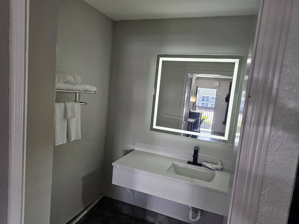 Quality Inn & Suites gallery photo in Metairie, LA — image 37