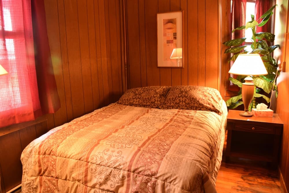 The Baseball Hotel gallery photo in Richfield Springs, NY — image 129