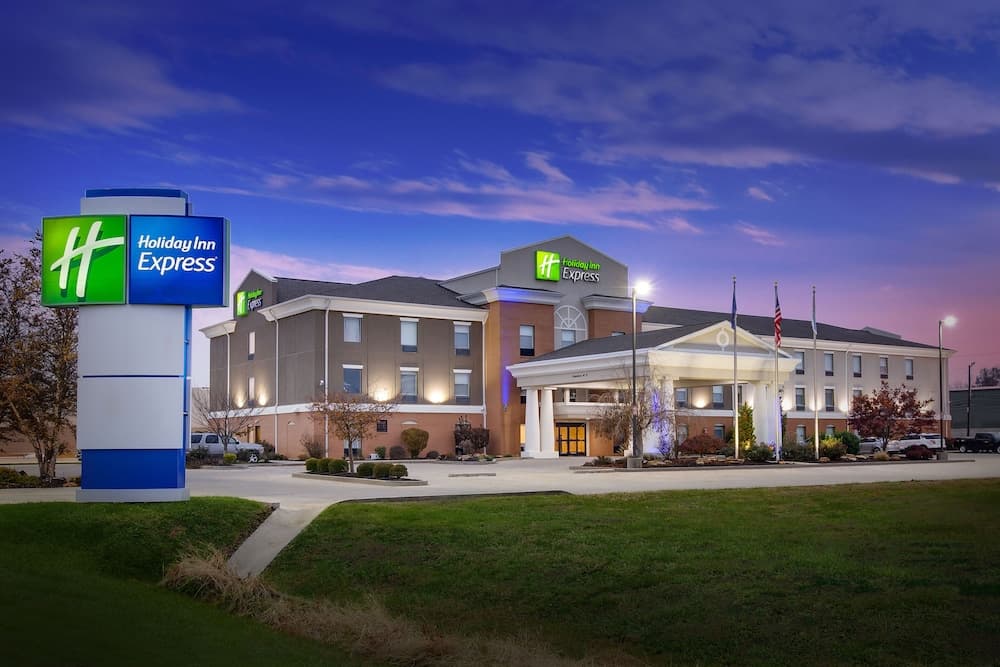 Holiday Inn Express Vincennes by IHG featured exterior or lobby in Vincennes, IN — similar hotel