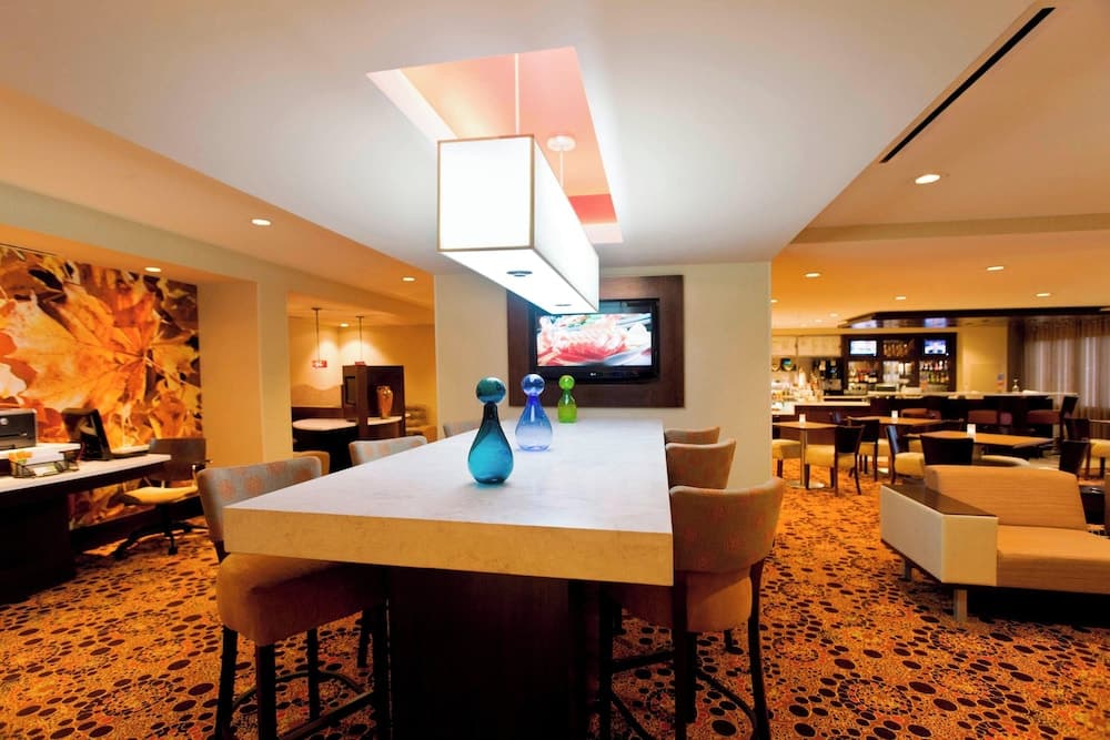 Courtyard by Marriott Newburgh Stewart Airport gallery photo in Newburgh, NY — image 17