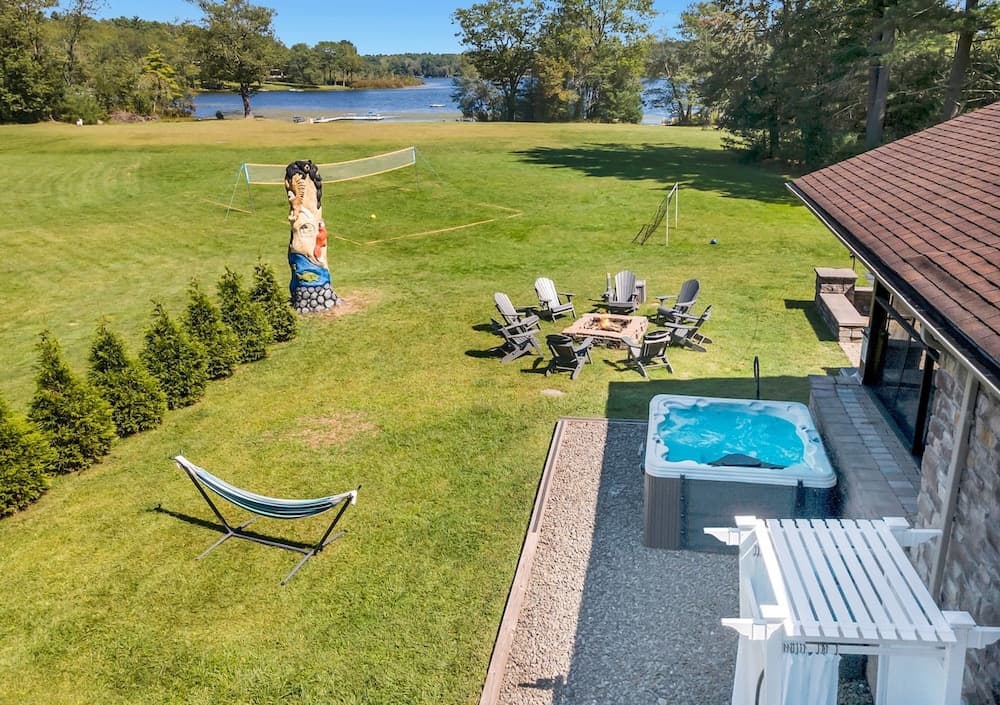 2 Lake Cabins Pool+hottub Game Room 23acs property views in Highland Lake — gallery photo 3