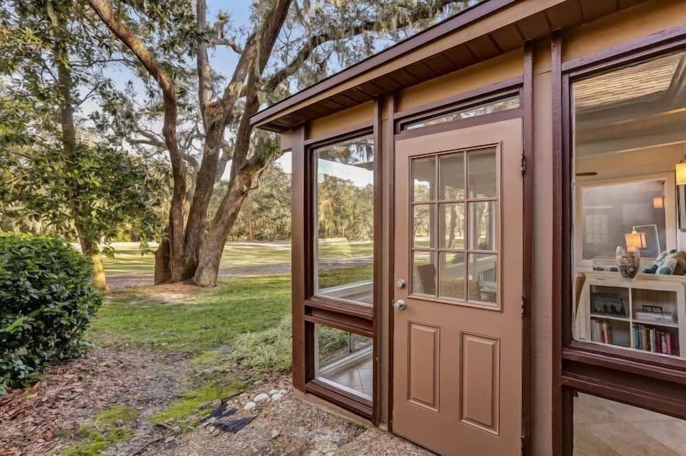 3312 Fairwayoaks interior in Fernandina Beach, FL — gallery photo 2