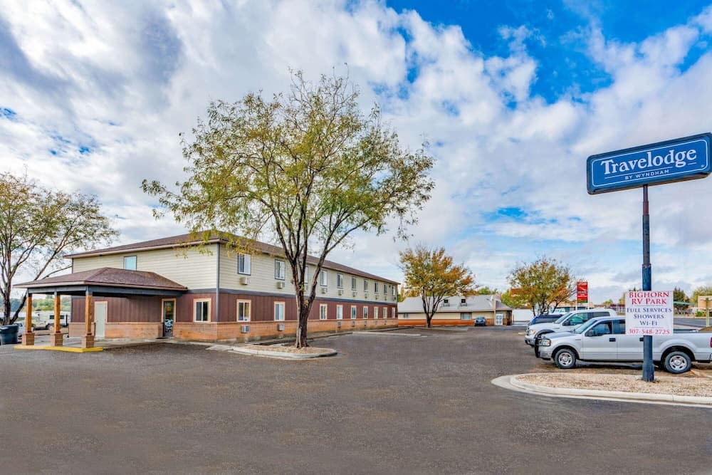 Travelodge by Wyndham Lovell/Bighorns featured exterior or lobby in Lovell, WY — similar hotel