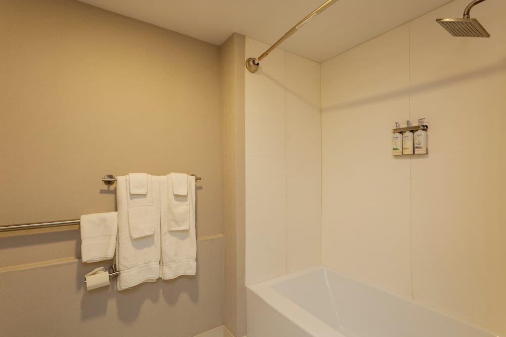 Holiday Inn Express - New Rochelle by IHG gallery photo in New Rochelle, NY — image 4