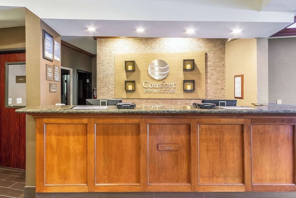 Comfort Inn & Suites Gillette near Campbell Medical Center interior in Gillette, WY — gallery photo 2
