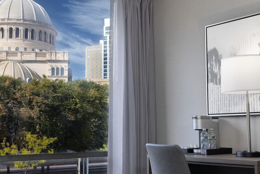 The Midtown Hotel MOD Collection by Sonesta property views in Boston, MA — gallery photo 3