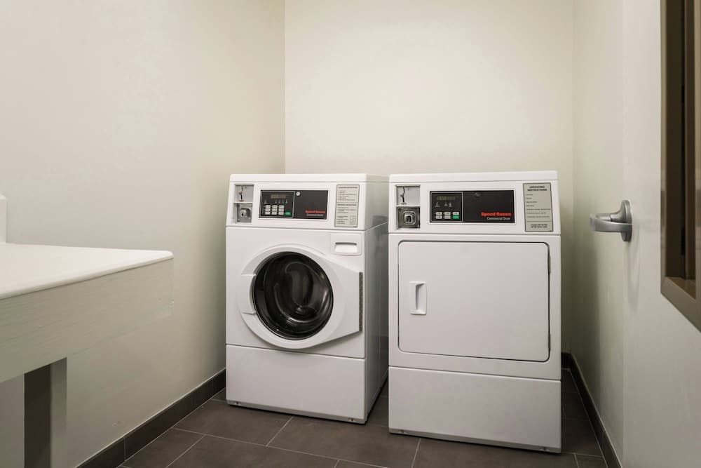 Courtyard by Marriott Brunswick property views in Brunswick, GA — gallery photo 3