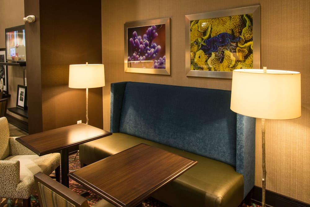 Hampton Inn & Suites Gulfport I-10 gallery photo in Gulfport, MS — image 30