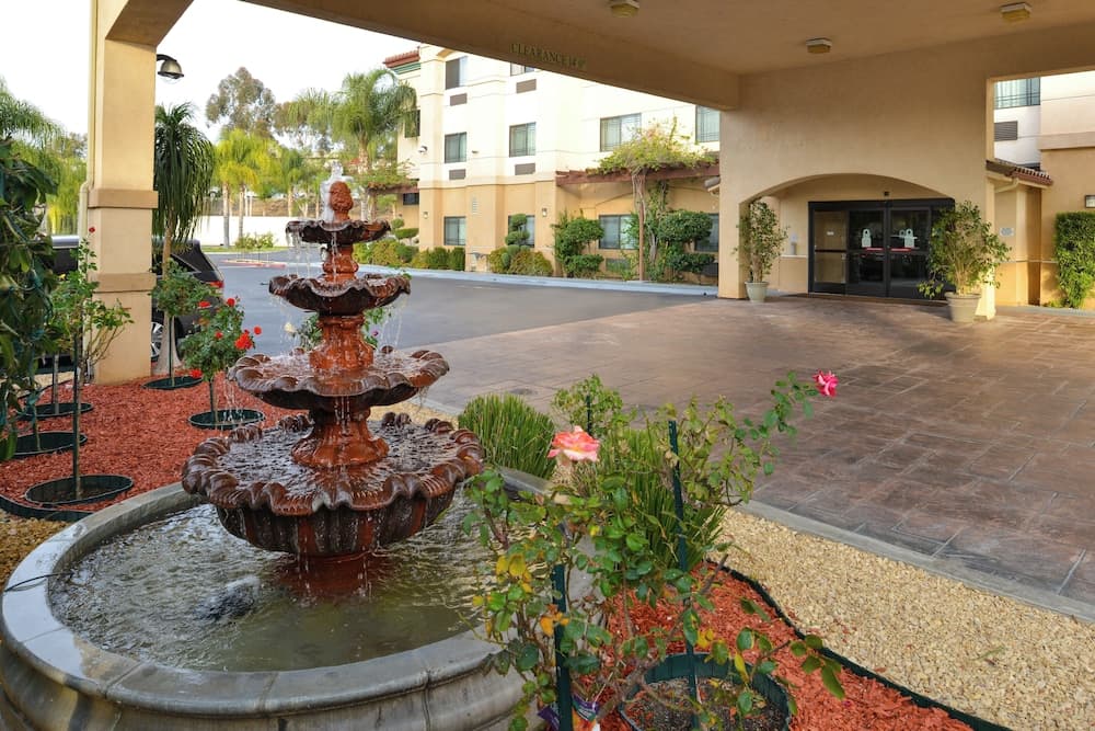 Citrus Suites Redlands Loma Linda Hotel — hotel in Redlands, California
