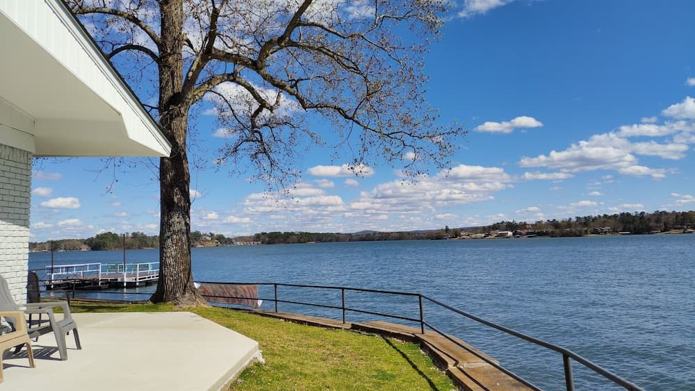 Willow Beach Resort property views in Hot Springs, AR — gallery photo 3