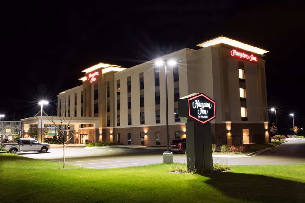 Hampton Inn Big Rapids featured exterior or lobby in Big Rapids, MI — similar hotel