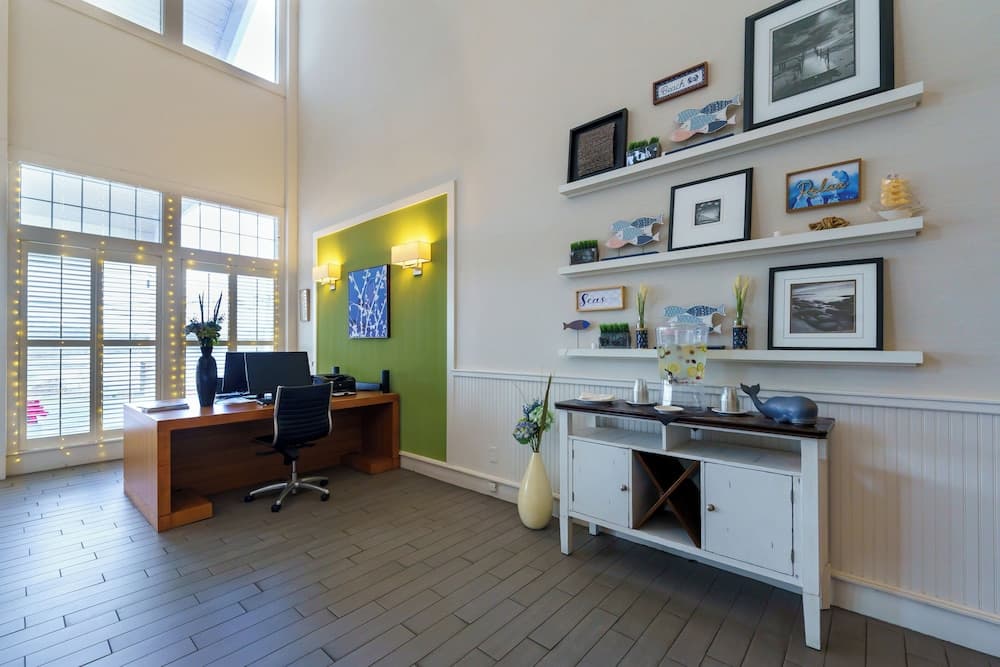 Iris Hotel Cape Cod gallery photo in Falmouth, MA — image 65
