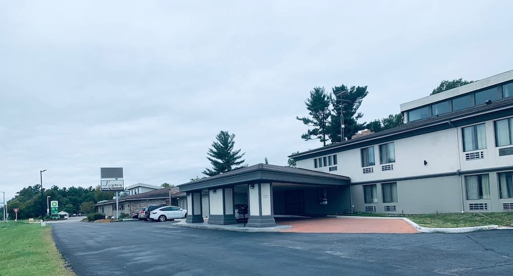 University Inn & Suites Stevens Point featured exterior or lobby in Stevens Point, WI — similar hotel