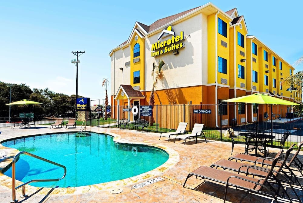 Microtel Inn & Suites by Wyndham New Braunfels gallery photo in New Braunfels, TX — image 22