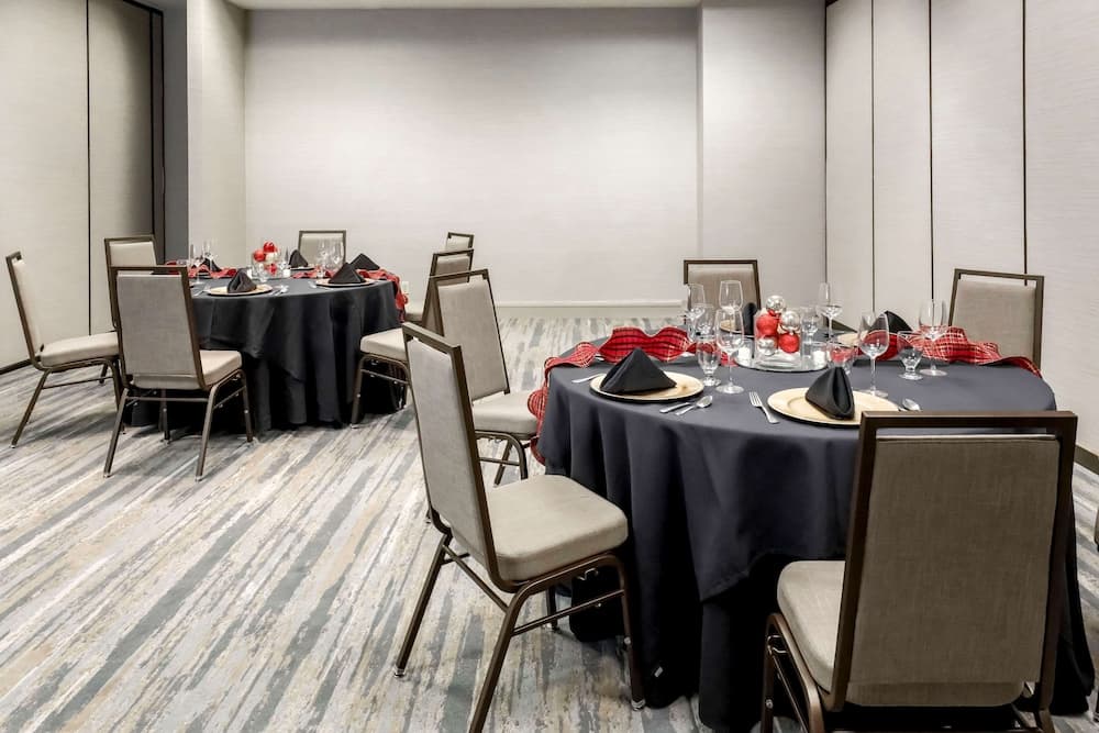 Hilton Richardson Dallas gallery photo in Richardson, TX — image 55