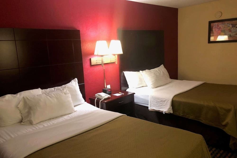 Days Inn by Wyndham Jersey City / NYC Area featured exterior or lobby in Jersey City, NJ — similar hotel
