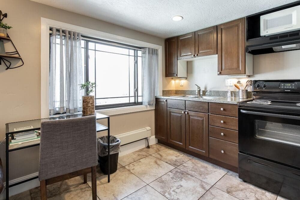 Aspenwood Manor South gallery photo in Provo, UT — image 85