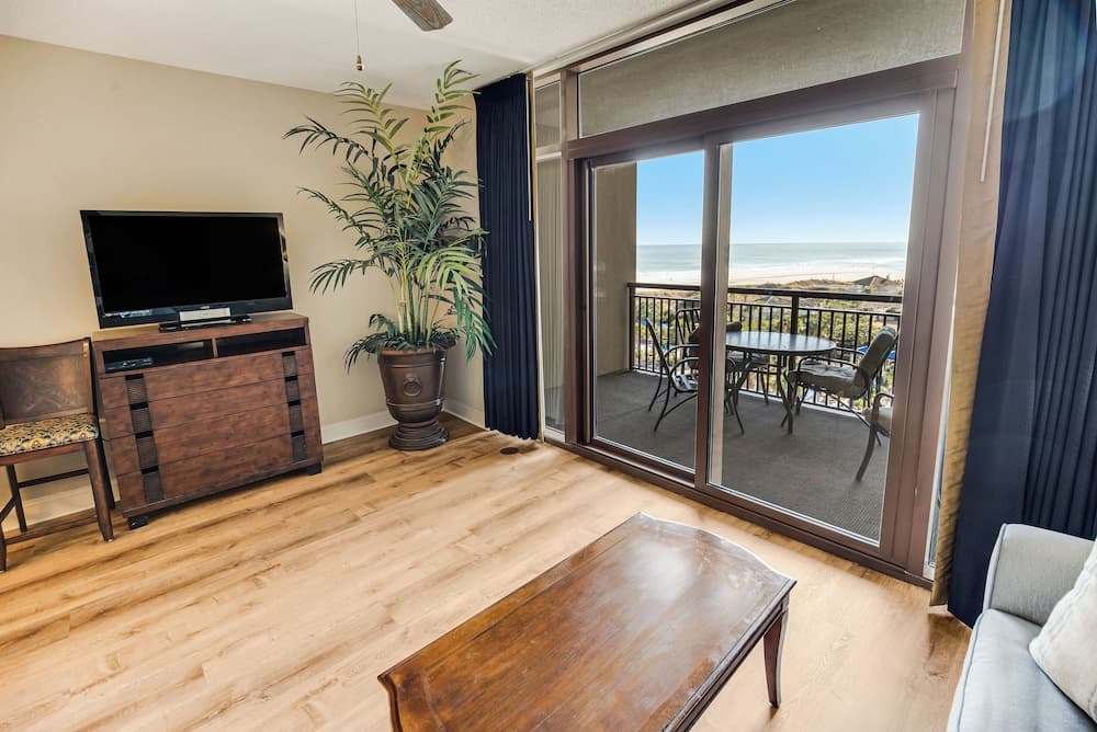 North Beach Resort & Villas gallery photo in North Myrtle Beach, SC — image 532