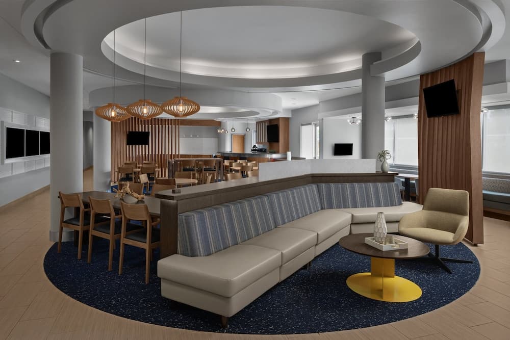 SpringHill Suites by Marriott Houston Intercontinental Arprt property views in Houston, TX — gallery photo 3