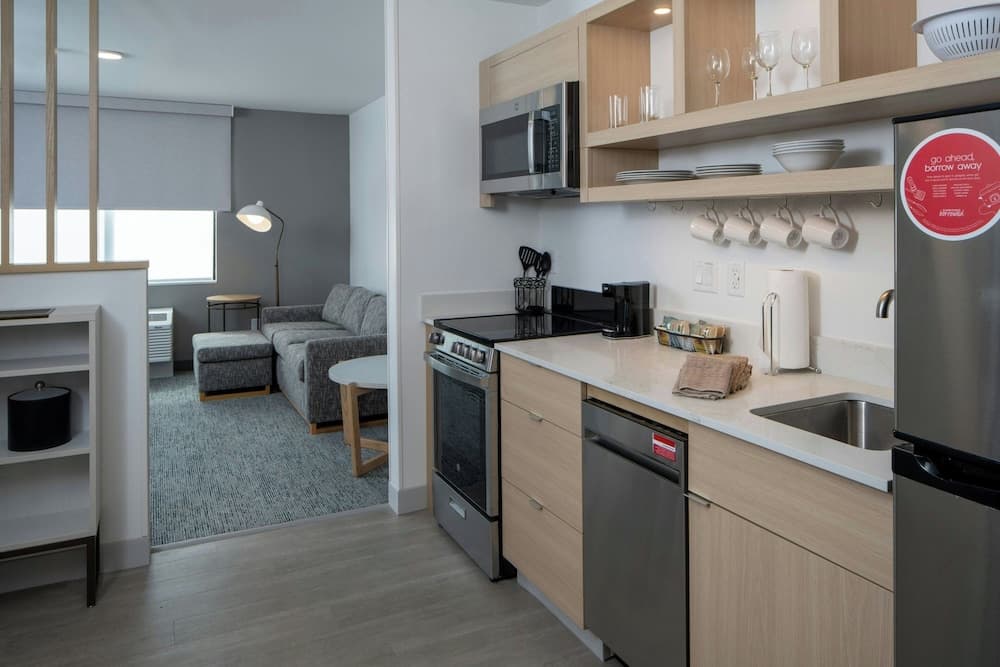 Towneplace Suites By Marriott Surprise Prasada gallery photo in Surprise, AZ — image 7