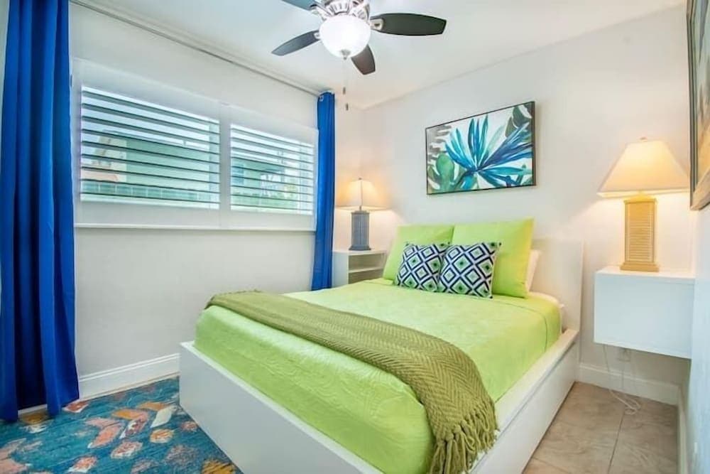 Belle Vista property views in Madeira Beach, FL — gallery photo 3