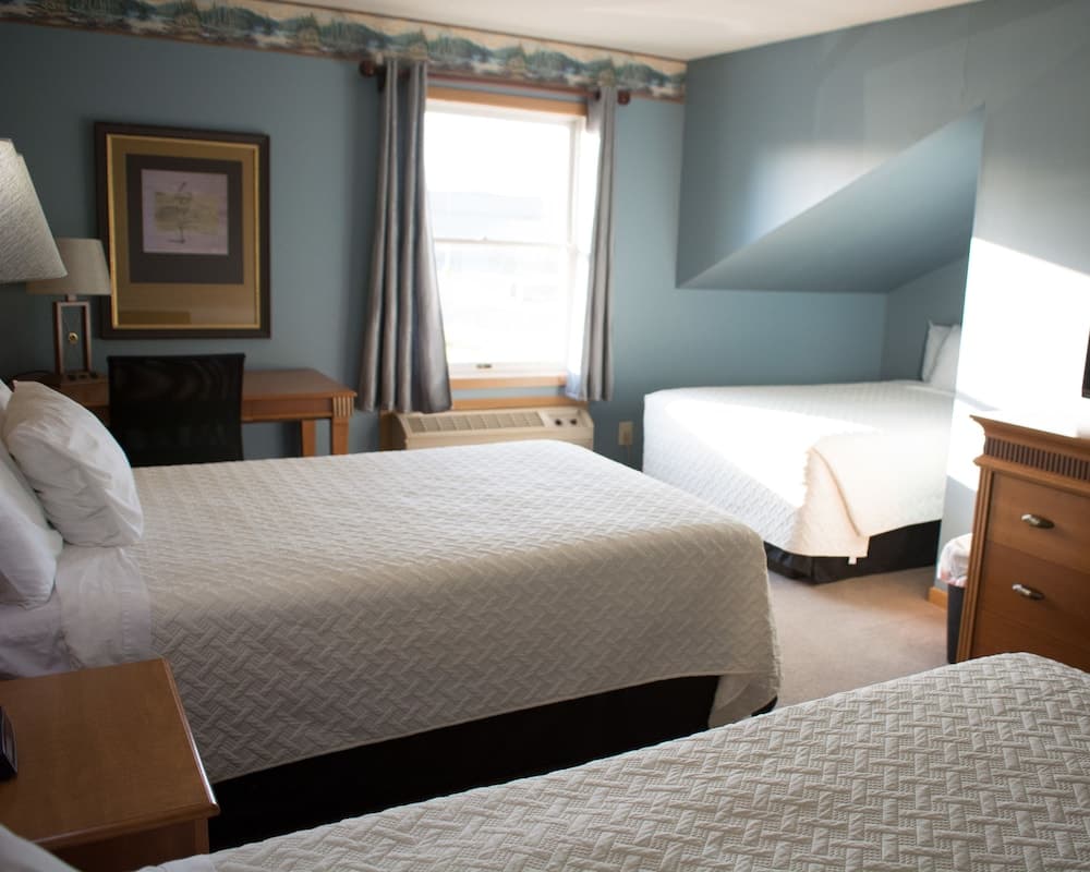 Amerivu Inn And Suites New Richmond gallery photo in New Richmond, WI — image 19