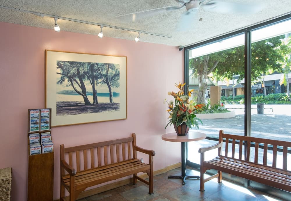 Kuhio Banyan Club property views in Honolulu, HI — gallery photo 3