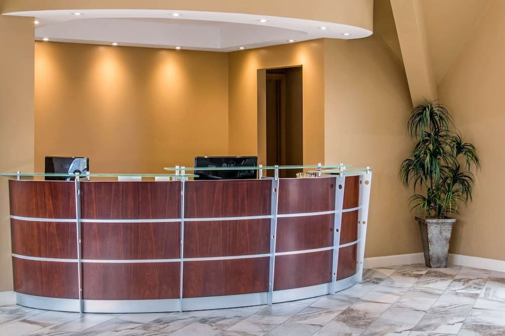 Econo Lodge Inn And Suites gallery photo in Binghamton, NY — image 4