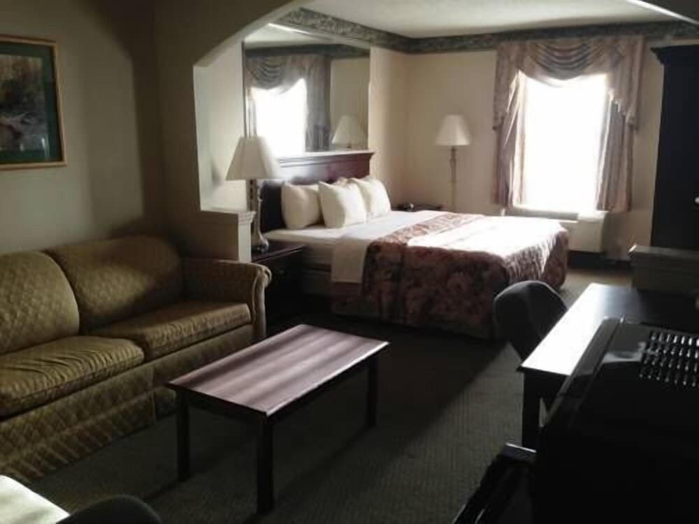 American Inn & Suites - High Point NC gallery photo in High Point, NC — image 14