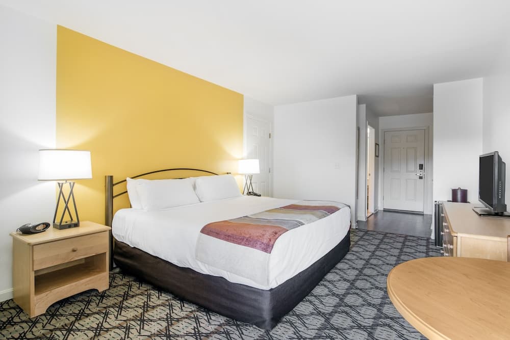 The Lodge at Bretton Woods property views in Bretton Woods — gallery photo 3