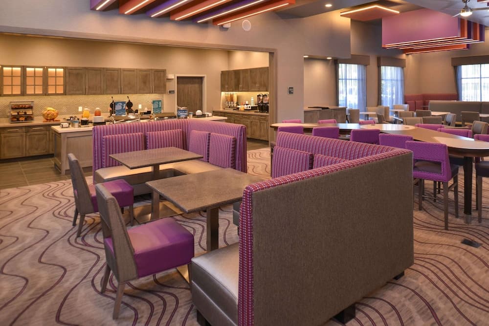 Homewood Suites by Hilton Trophy Club Southlake property views in Roanoke, TX — gallery photo 3