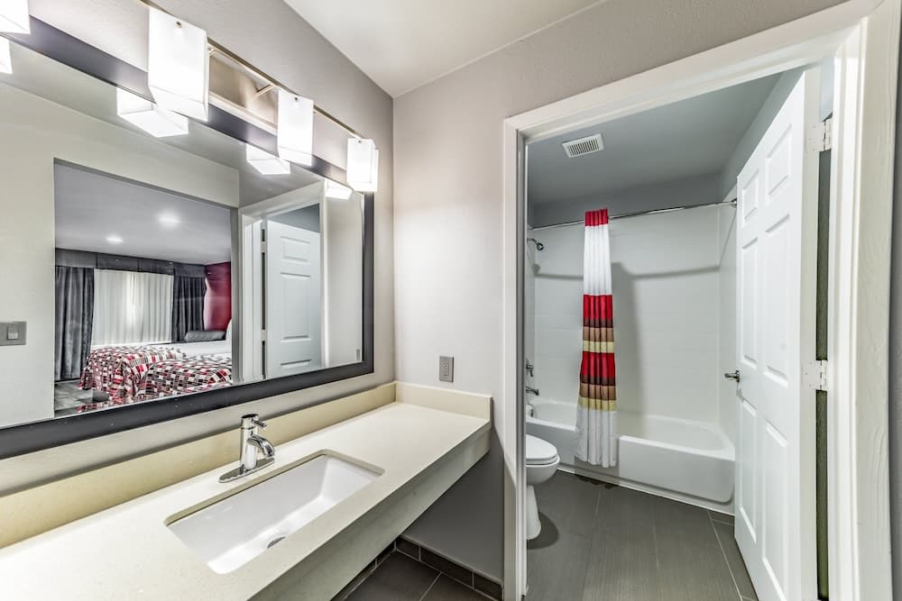 Red Roof Inn Dallas - Mesquite/ Fair Park NE gallery photo in Mesquite, TX — image 19