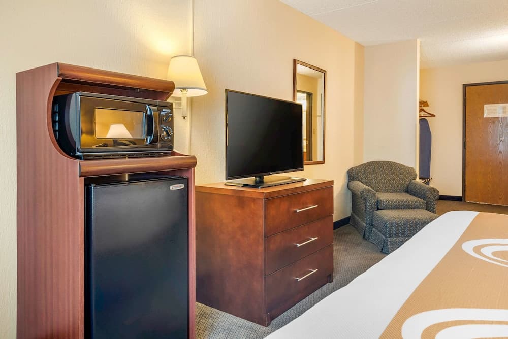 Quality Inn & Suites Zanesville City Center gallery photo in Zanesville, OH — image 26