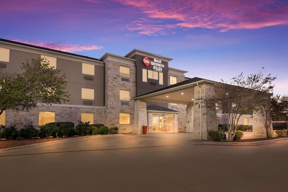 Best Western Plus Killeen/Fort Cavazos Hotel & Suites gallery photo in Killeen, TX — image 22