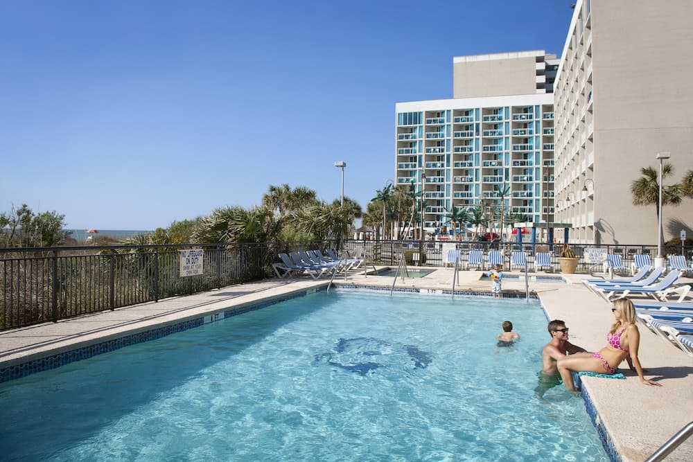 Ocean Inn interior in Myrtle Beach, SC — gallery photo 2