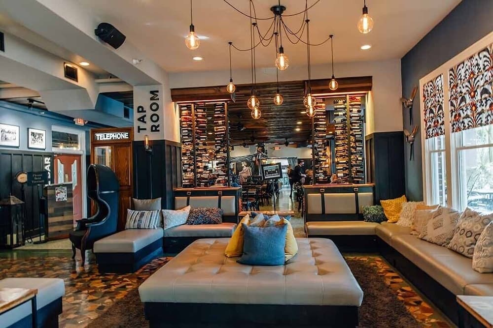 Hollander Boutique Hotel gallery photo in St. Petersburg, FL — image 45