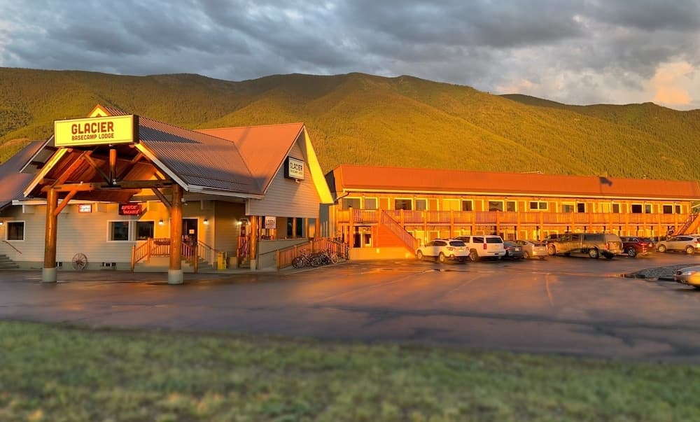 Glacier Basecamp Lodge featured exterior or lobby in Columbia Falls, MT — similar hotel