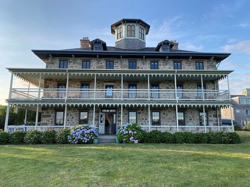 Stone House Inn gallery photo in Little Compton — image 91