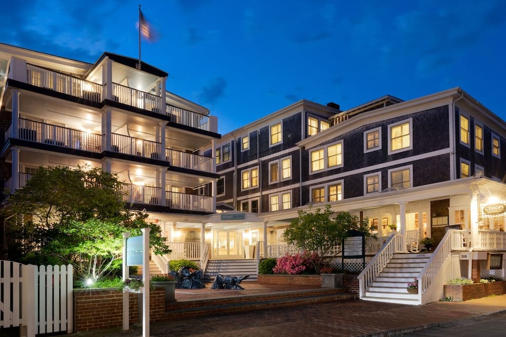 Vineyard Square Hotel & Suites featured exterior or lobby in Edgartown — similar hotel