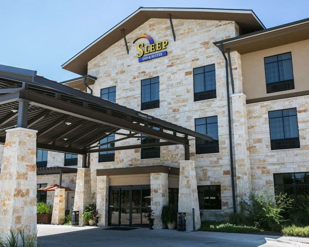 Sleep Inn & Suites Dripping Springs - Austin Area gallery photo in Dripping Springs, TX — image 35
