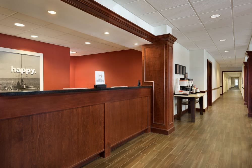 Hampton Inn & Suites Newport/Middletown interior in Middletown, RI — gallery photo 2