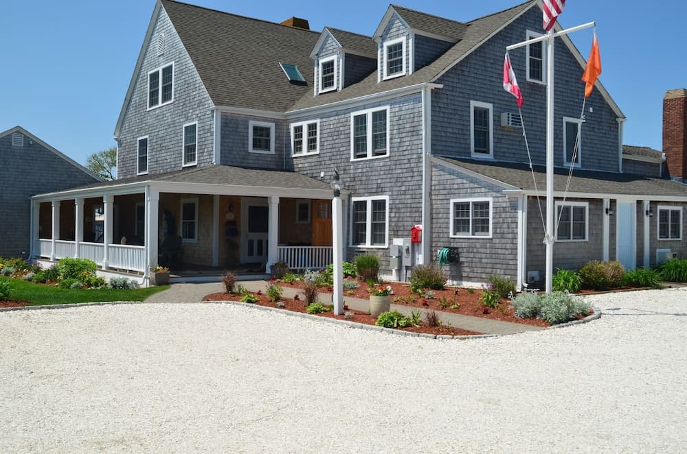 Beach Breeze Inn featured exterior or lobby in Falmouth, MA — similar hotel