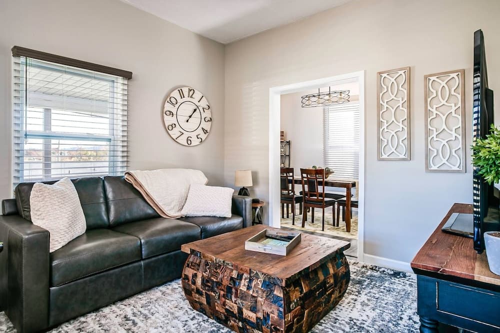 Bristol Abode — hotel in Bristol, Virginia