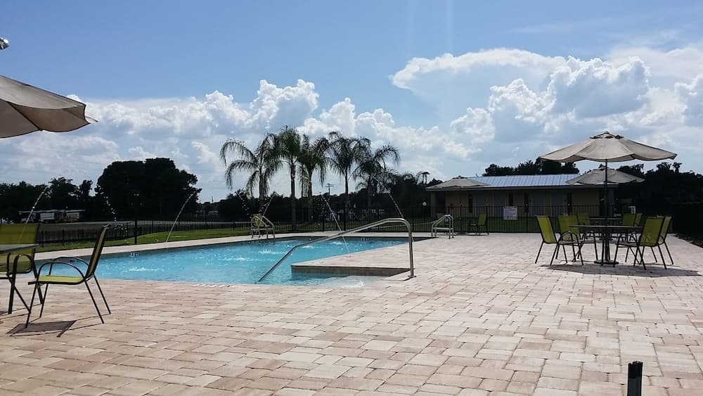 The Citrus on the Lake gallery photo in Tavares, FL — image 5