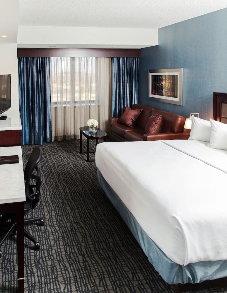 Crowne Plaza Springfield Convention Center by IHG gallery photo in Springfield, IL — image 80
