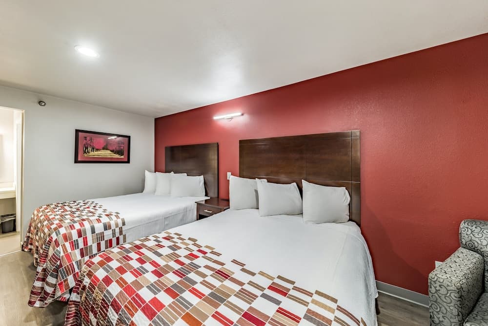Red Roof Inn Dallas - Mesquite/ Fair Park NE gallery photo in Mesquite, TX — image 4